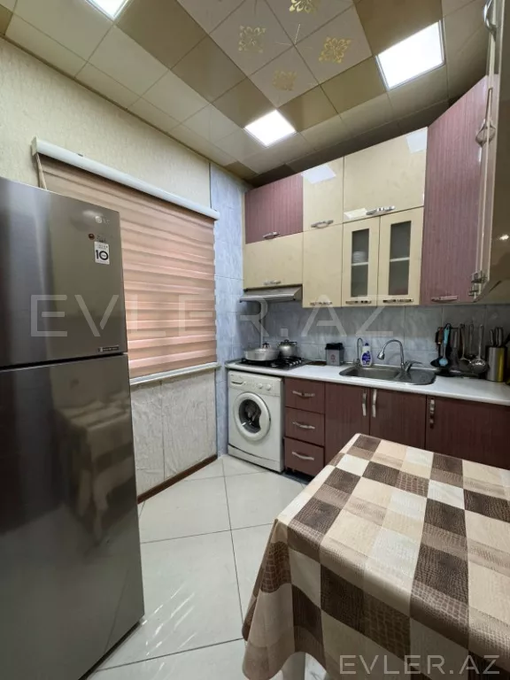 Satılır, həyət evi/villa