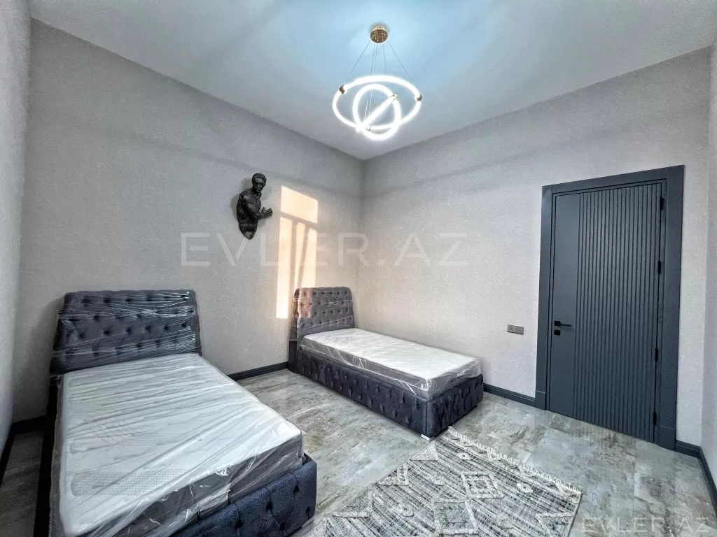 Satılır, həyət evi/villa