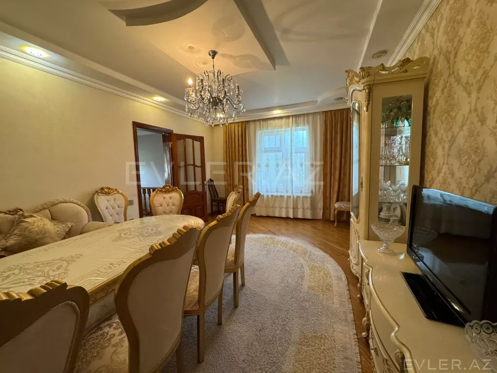 Satılır, həyət evi/villa