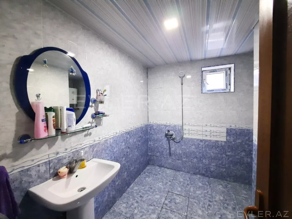 Satılır, həyət evi/villa