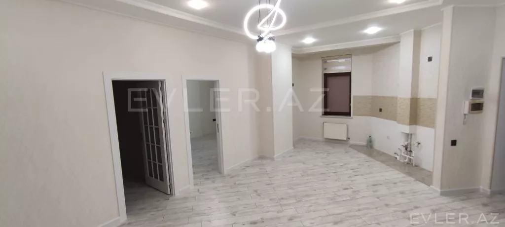 Satılır, köhnə tikili
