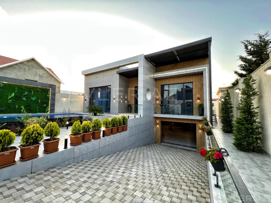 Satılır, həyət evi/villa