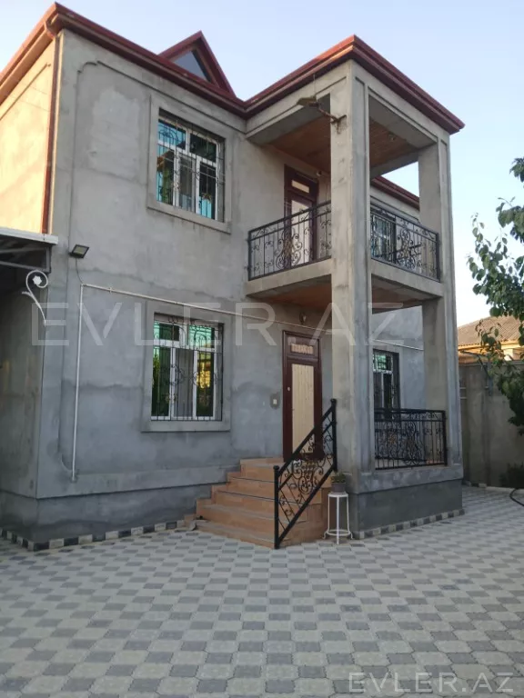 Satılır, həyət evi/villa