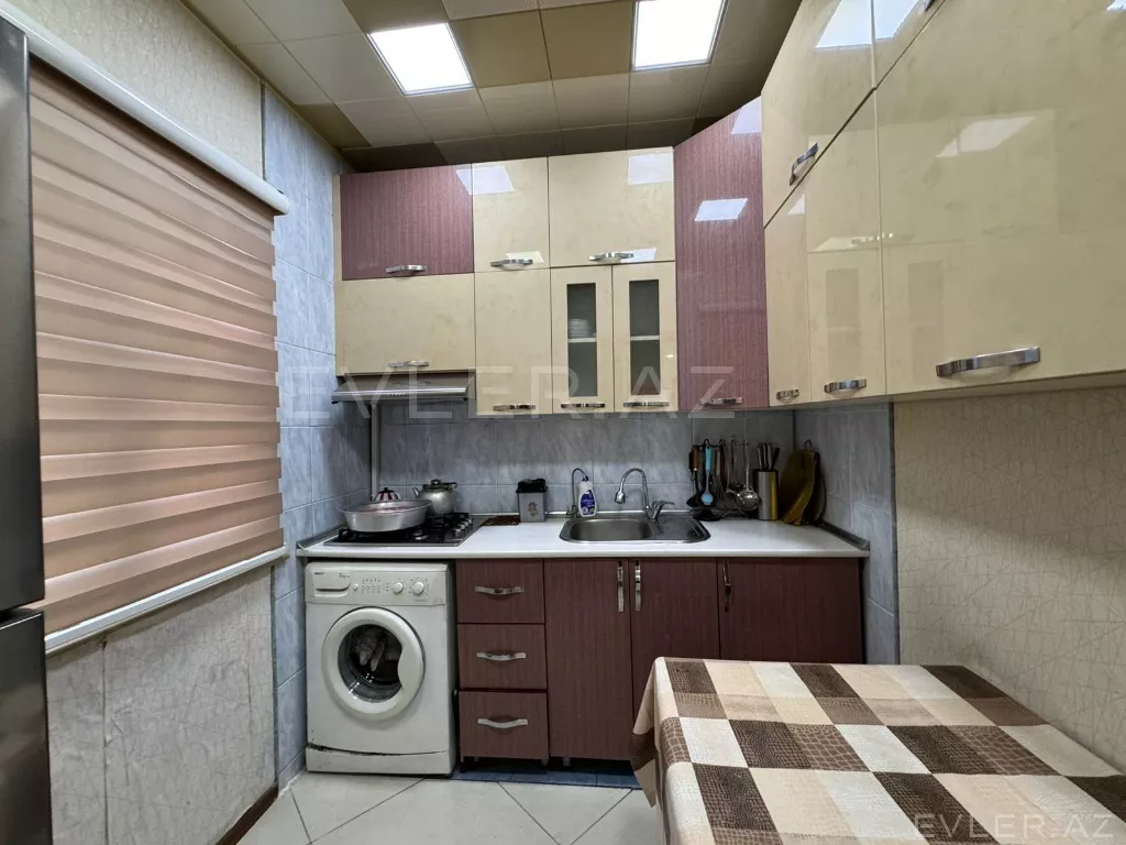 Satılır, həyət evi/villa