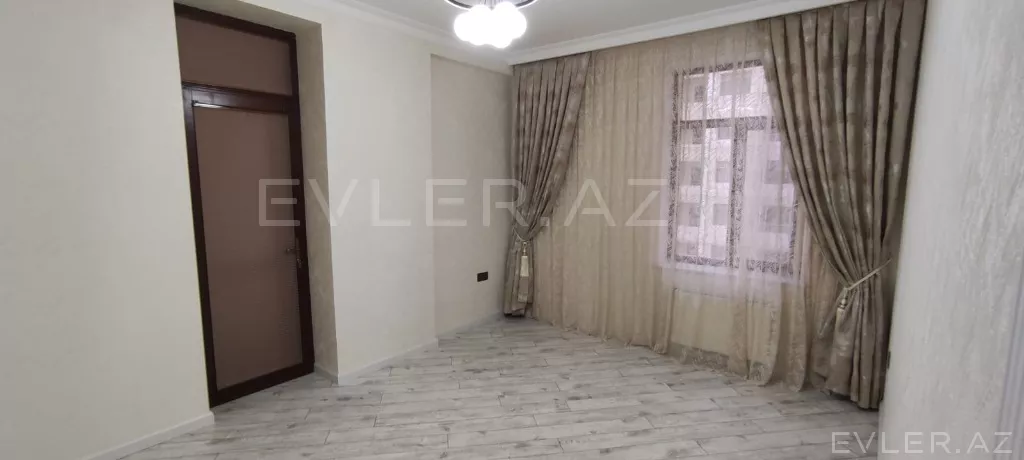 Satılır, köhnə tikili