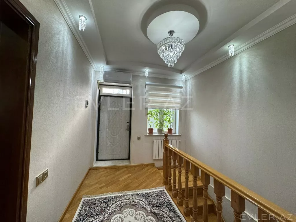 Satılır, həyət evi/villa