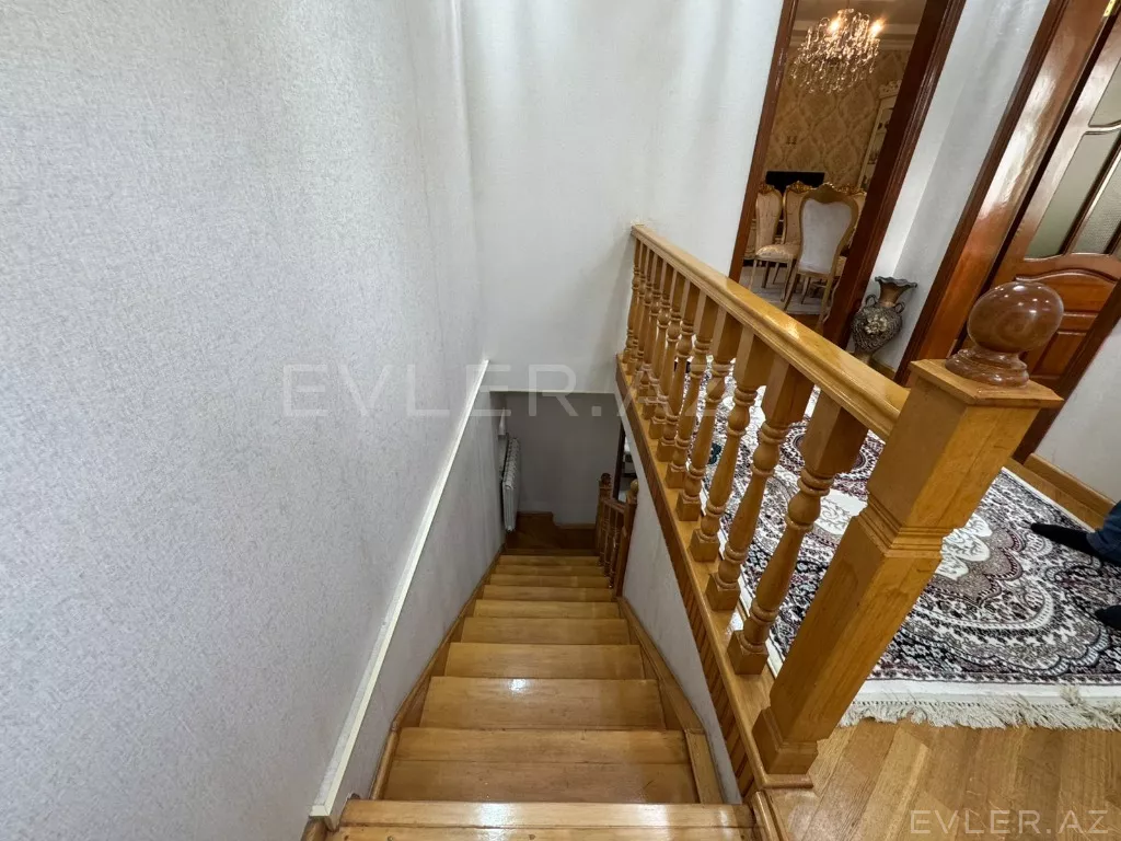 Satılır, həyət evi/villa