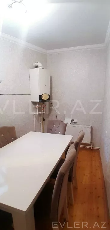 Satılır, həyət evi/villa