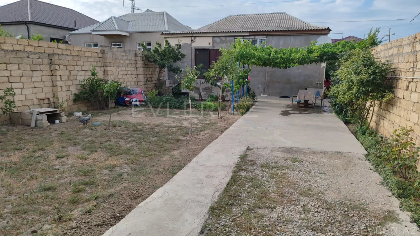 Satılır, həyət evi/villa