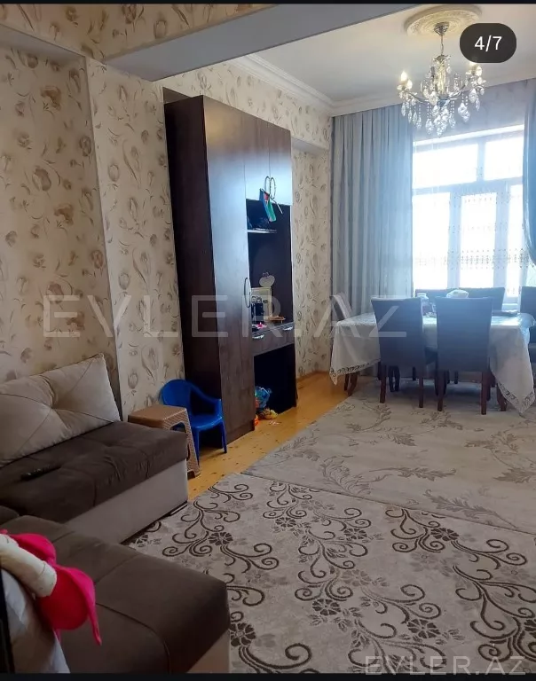 Satılır, yeni tikili