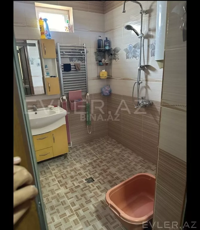 Satılır, həyət evi/villa
