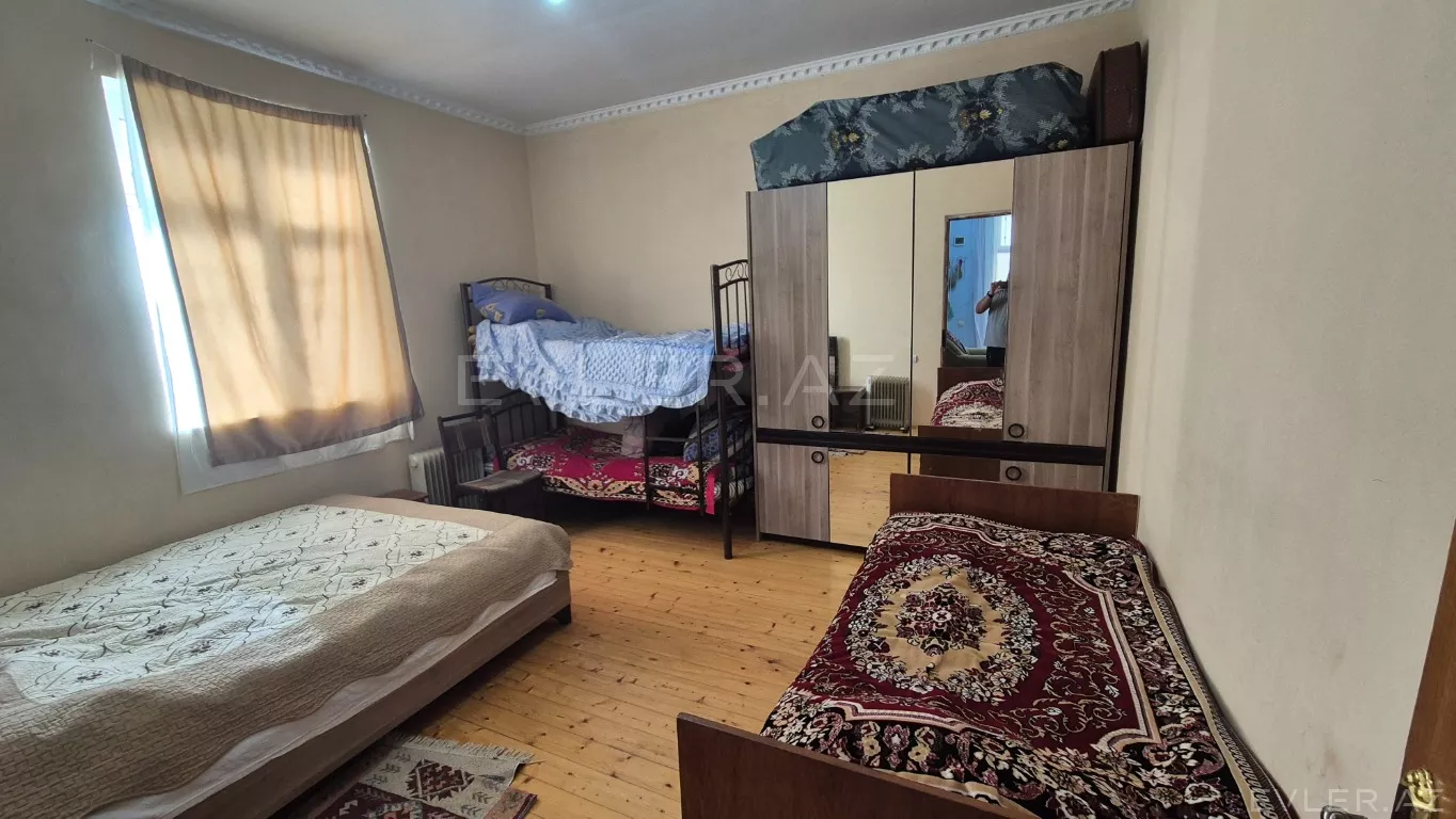 Satılır, bağ evi