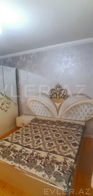 Satılır, həyət evi/villa