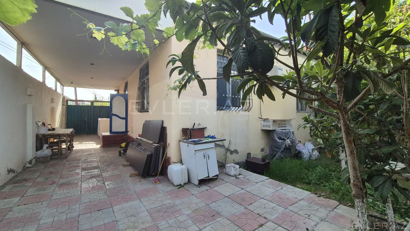 Satılır, bağ evi