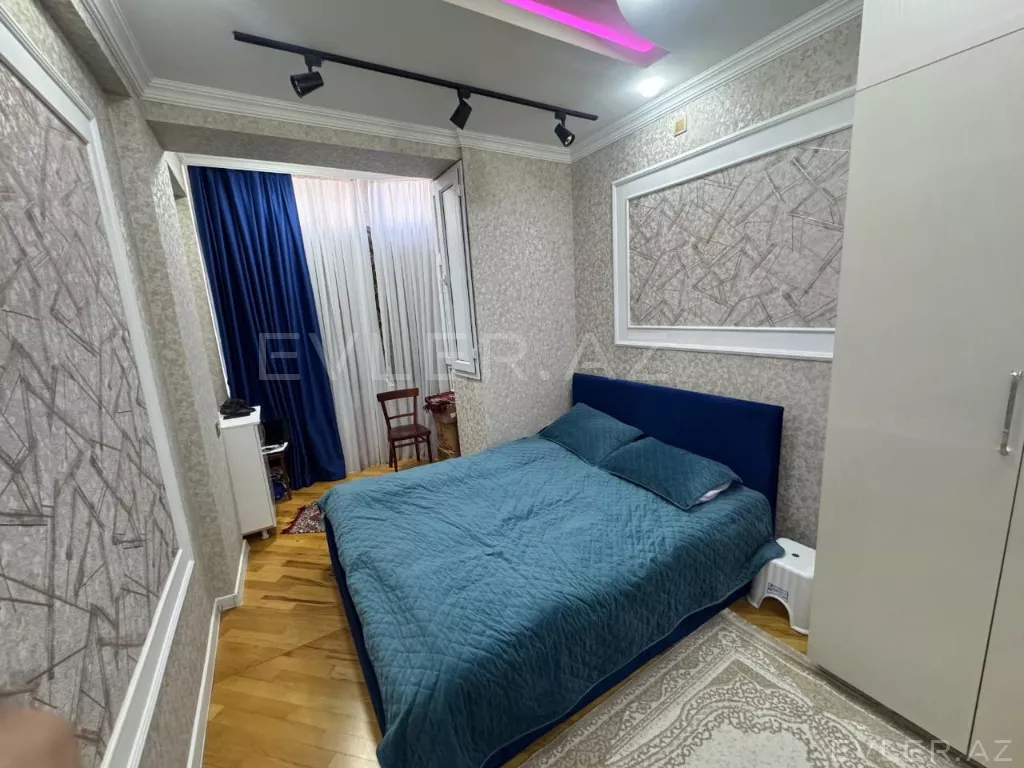 Satılır, yeni tikili