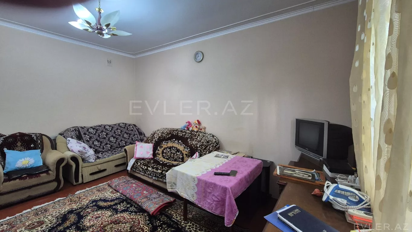 Satılır, bağ evi