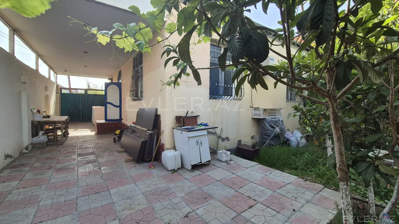 Satılır, bağ evi