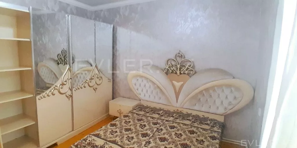 Satılır, həyət evi/villa