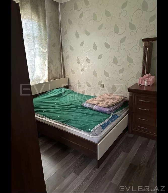 Satılır, həyət evi/villa