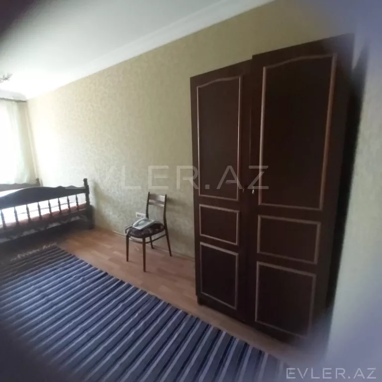 Aylıq, köhnə tikili