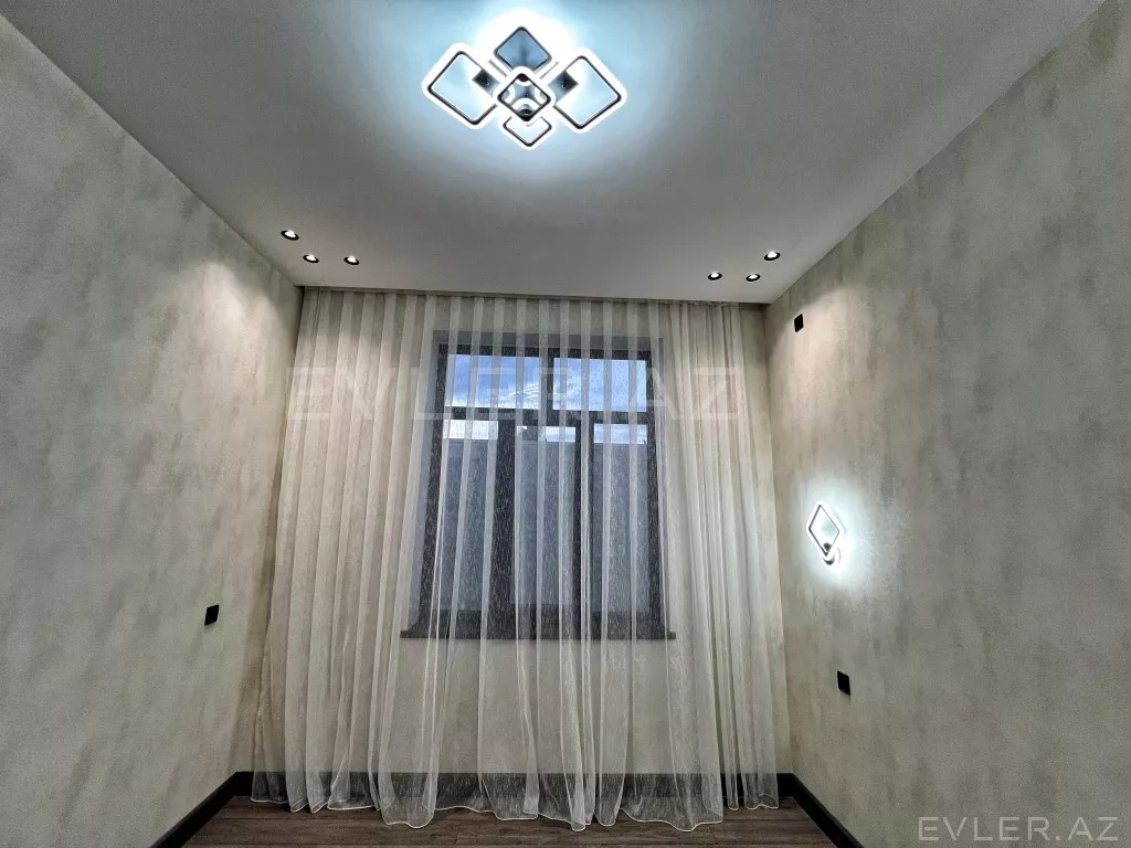 Satılır, həyət evi/villa