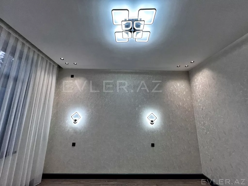 Satılır, həyət evi/villa