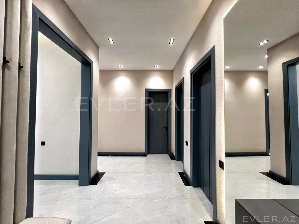 Satılır, həyət evi/villa