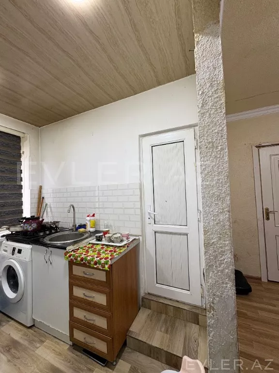 Satılır, köhnə tikili