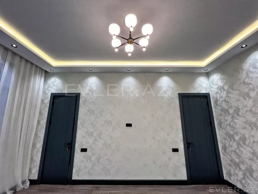 Satılır, həyət evi/villa