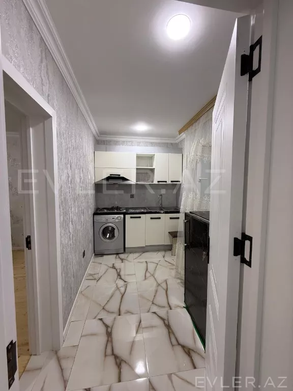 Satılır, həyət evi/villa