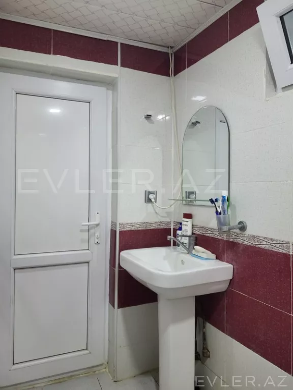 Satılır, həyət evi/villa