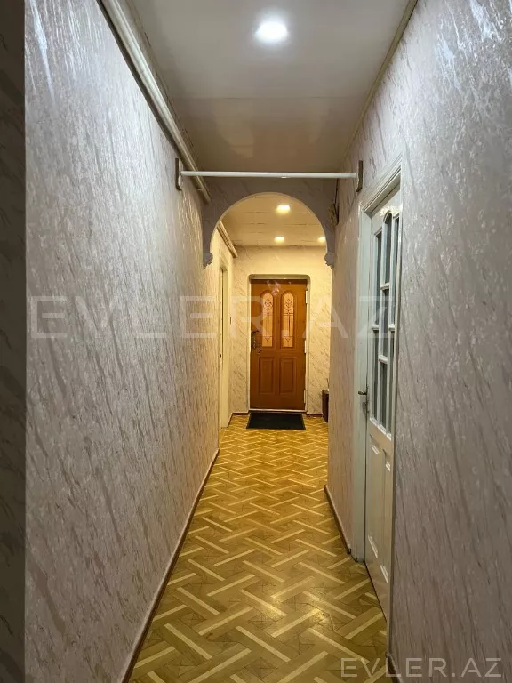 Satılır, köhnə tikili