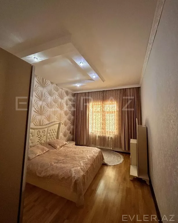 Satılır, həyət evi/villa