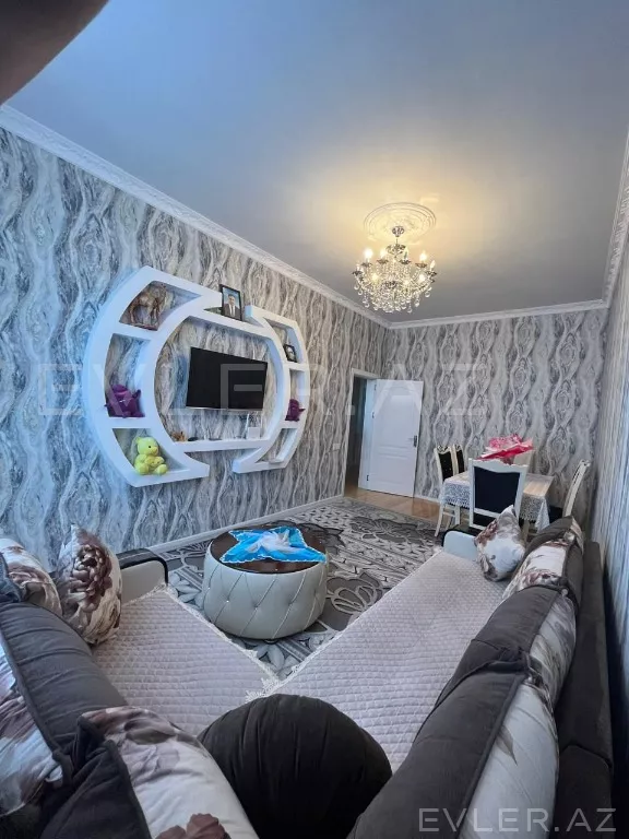 Satılır, həyət evi/villa