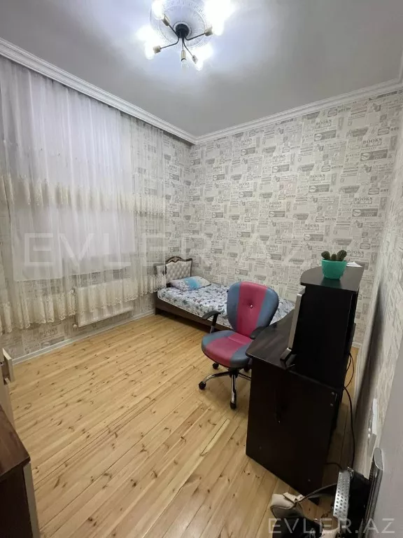 Satılır, həyət evi/villa
