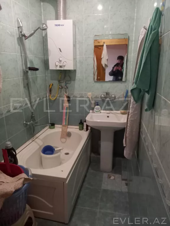 Satılır, köhnə tikili