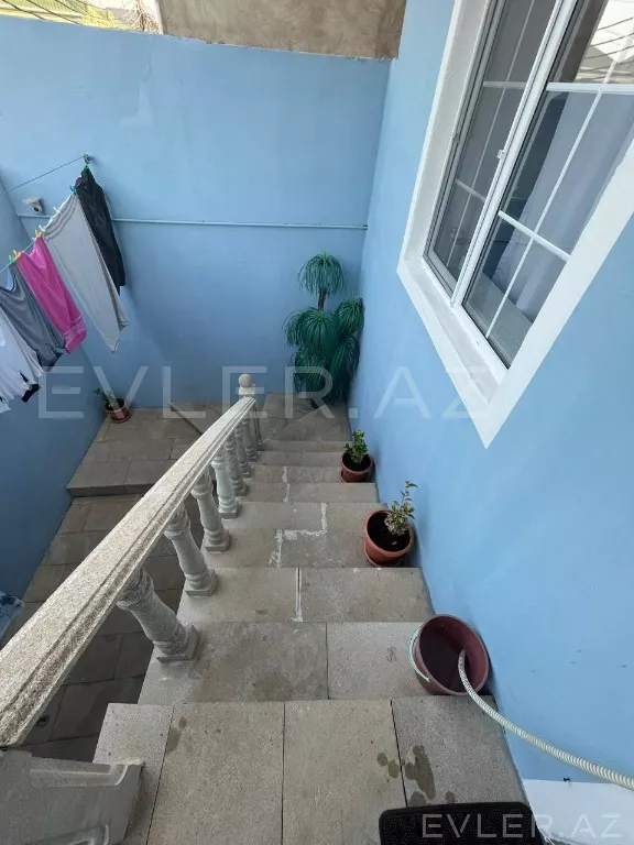 Satılır, həyət evi/villa