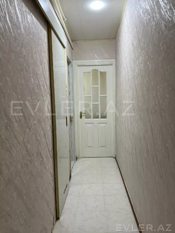 Satılır, köhnə tikili