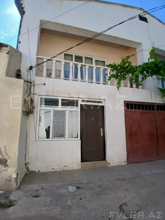 Satılır, həyət evi/villa