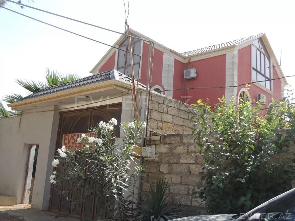 Satılır, həyət evi/villa