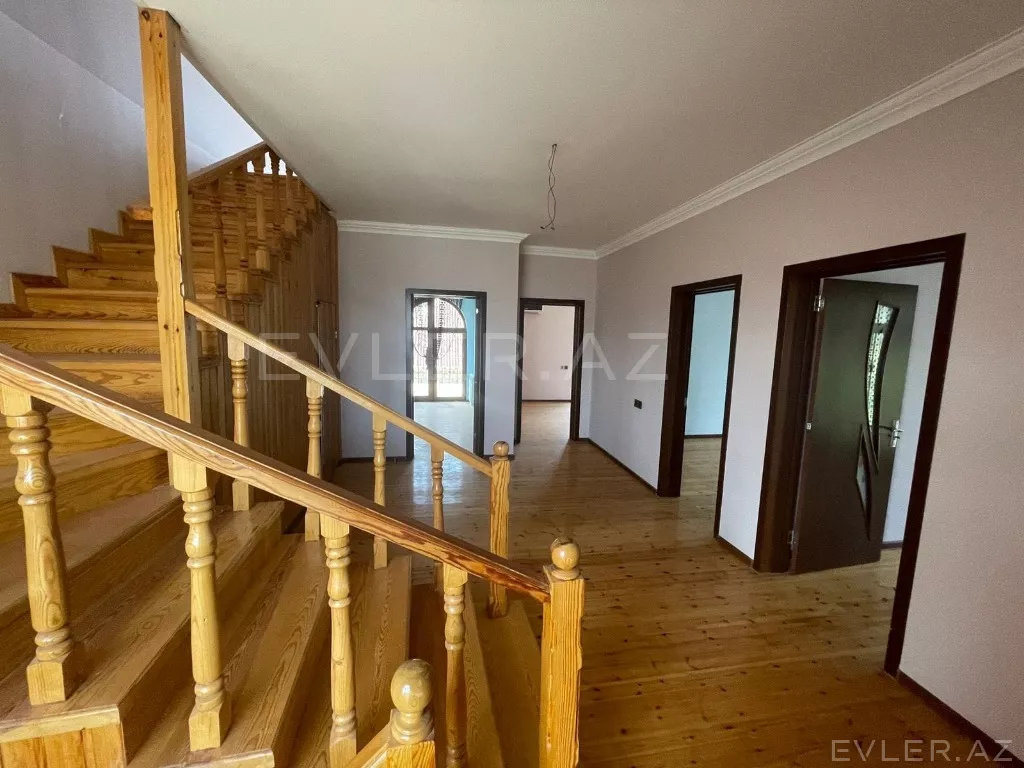 Satılır, həyət evi/villa
