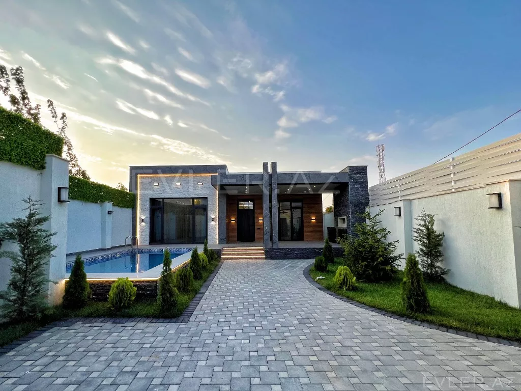 Satılır, həyət evi/villa