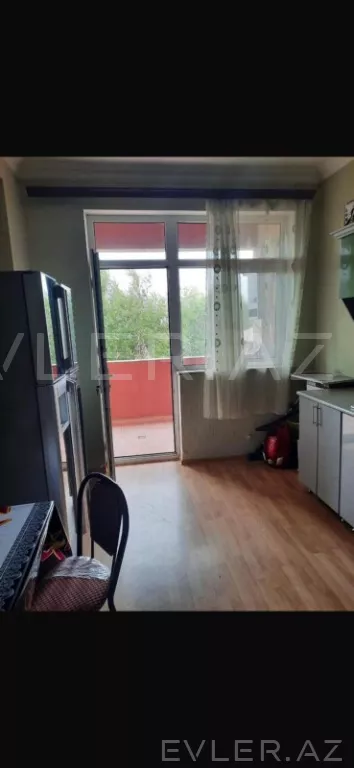 Satılır, yeni tikili