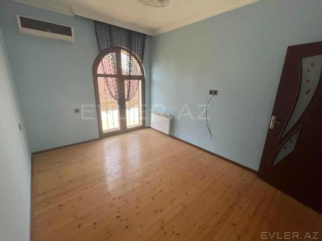Satılır, həyət evi/villa