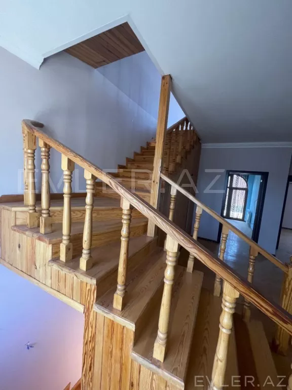 Satılır, həyət evi/villa