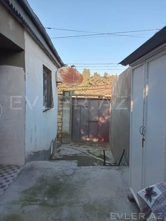 Satılır, həyət evi/villa