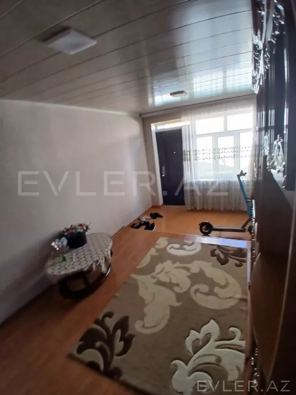 Satılır, həyət evi/villa