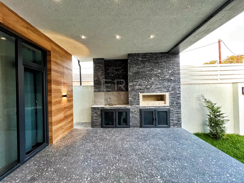Satılır, həyət evi/villa