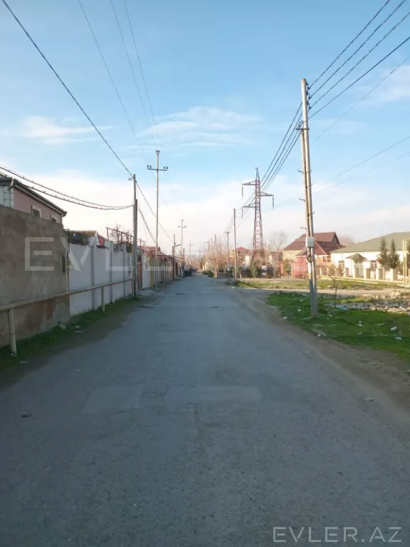 Satılır, həyət evi/villa