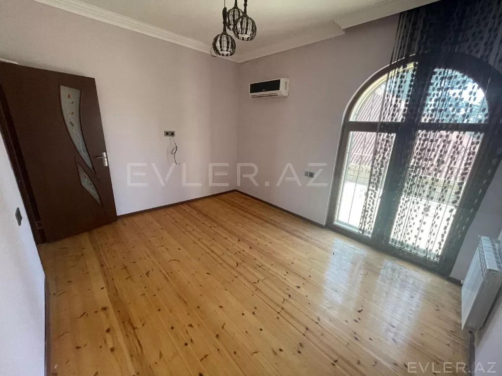 Satılır, həyət evi/villa